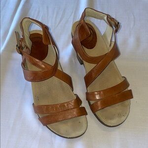 Women's Abeo Biosystems Tan Block Heel Sandals